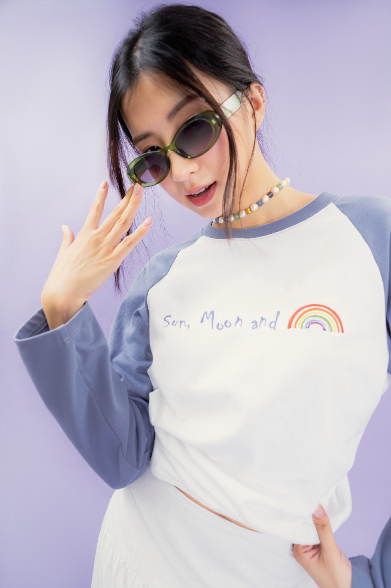 Sun, Moon and Rainbow Raglan Long Sleeve T-shirt 