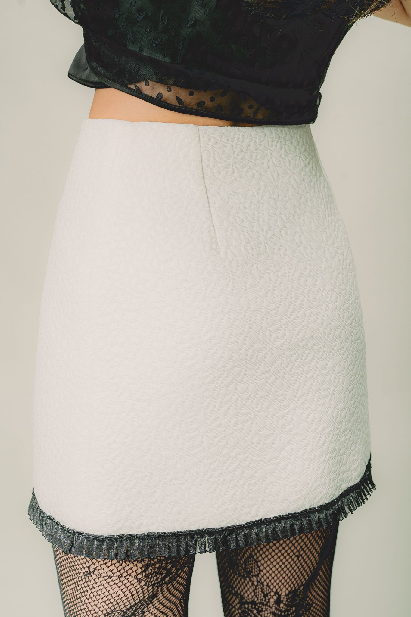  Ruffle Pleated Trim Textured Mini Skirt 