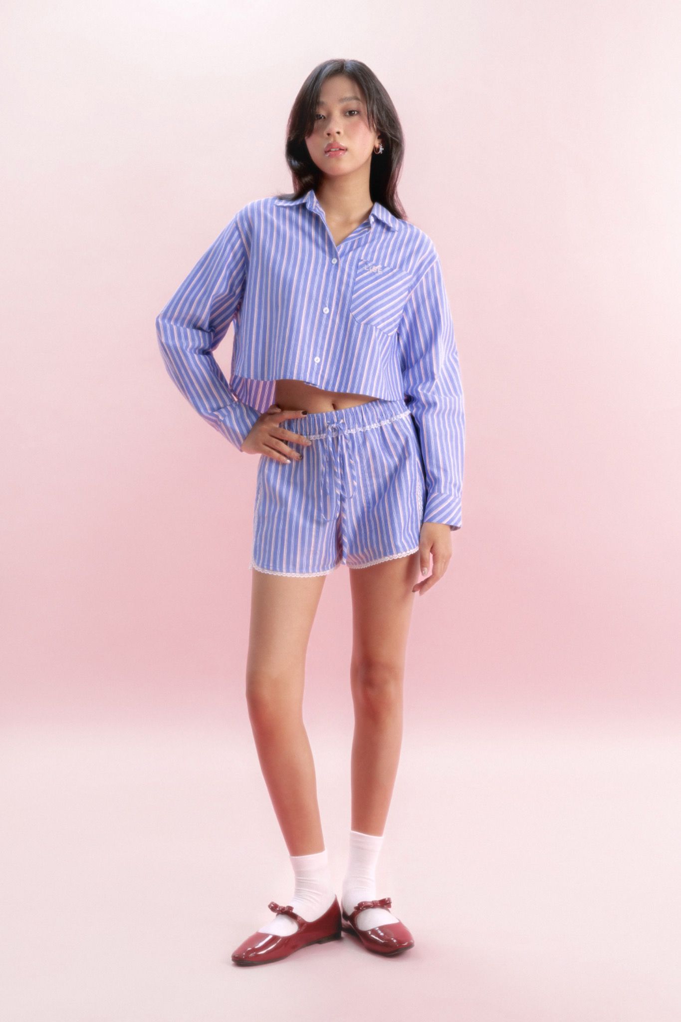  Striped Elastic Shorts 