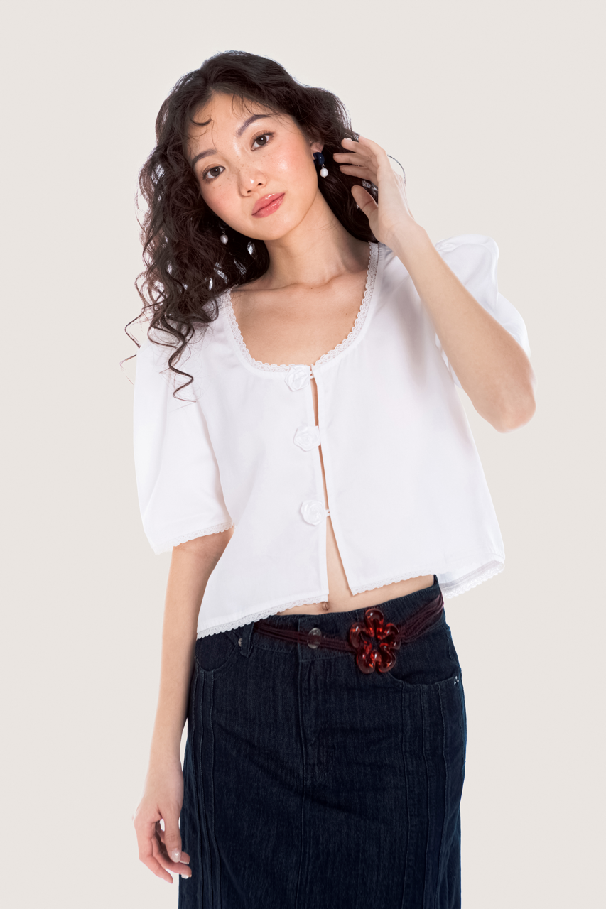  White Flower Buttons Puff Sleeves Top 