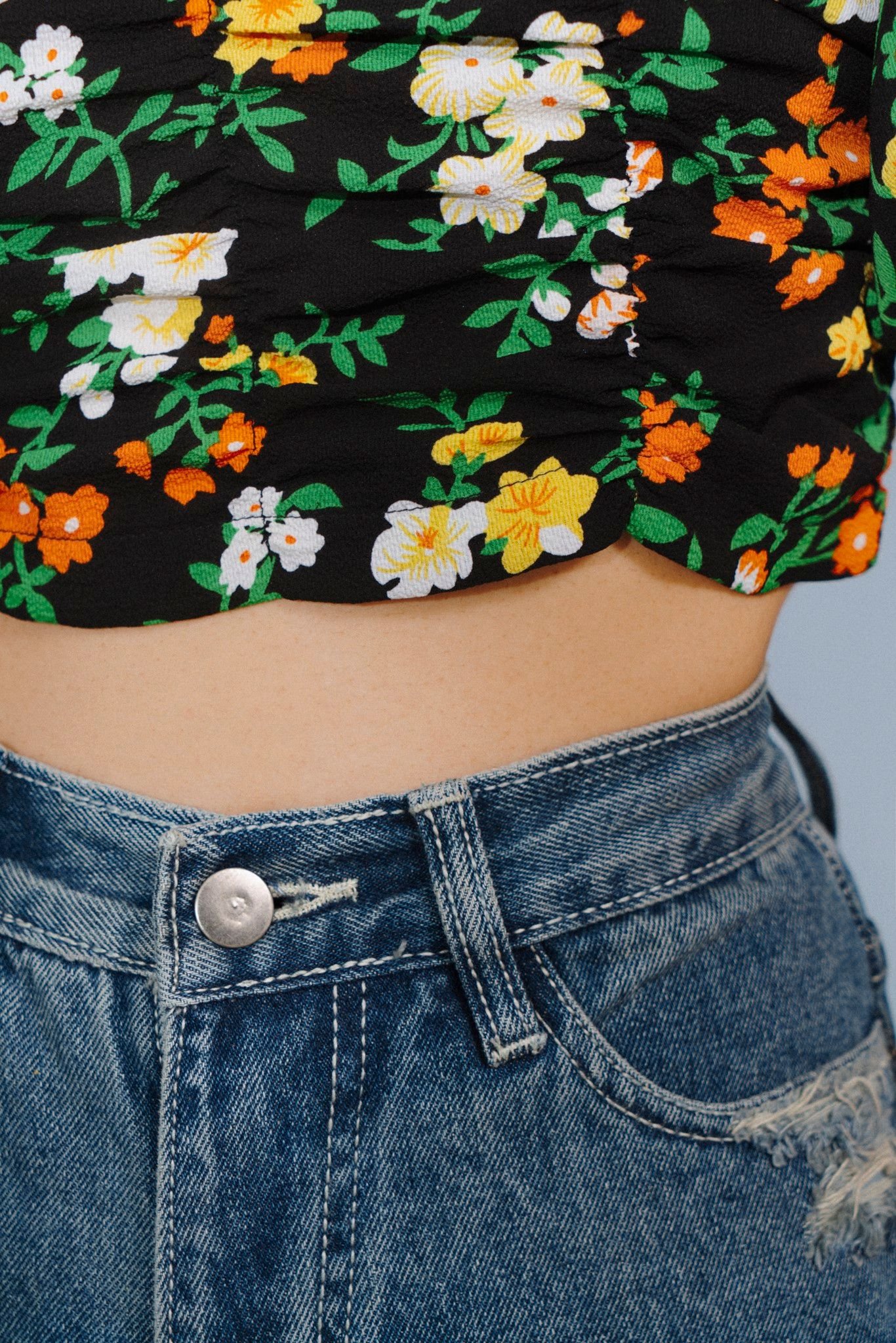  Floral Puff Sleeve Crop Top 