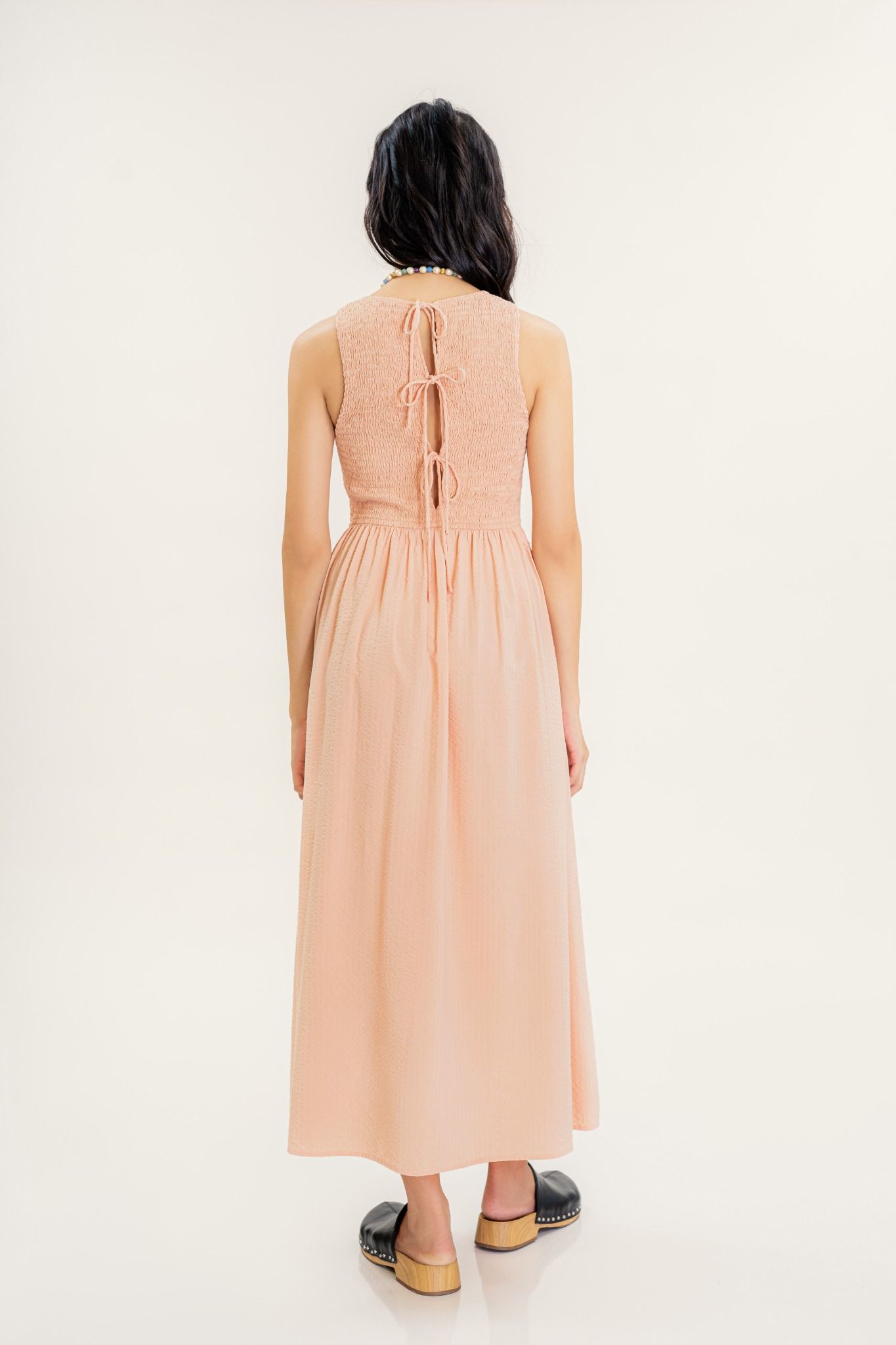  Peach Sleeveless Smock Midi Dress 