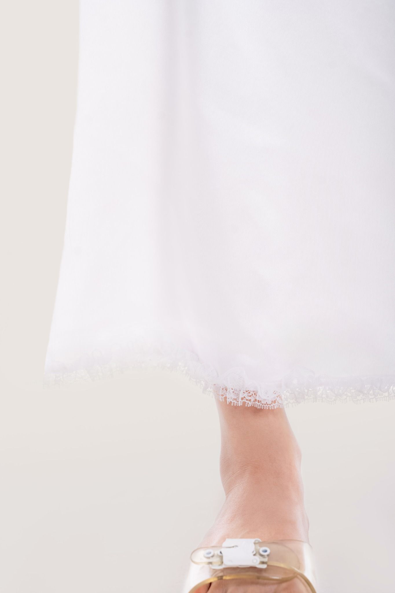  White Lace Hem Silk Midi Skirt 