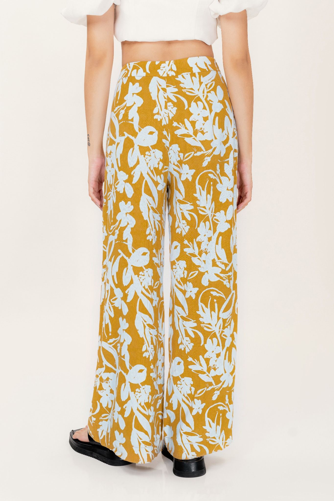  Floral Linen Wide Leg Trousers 