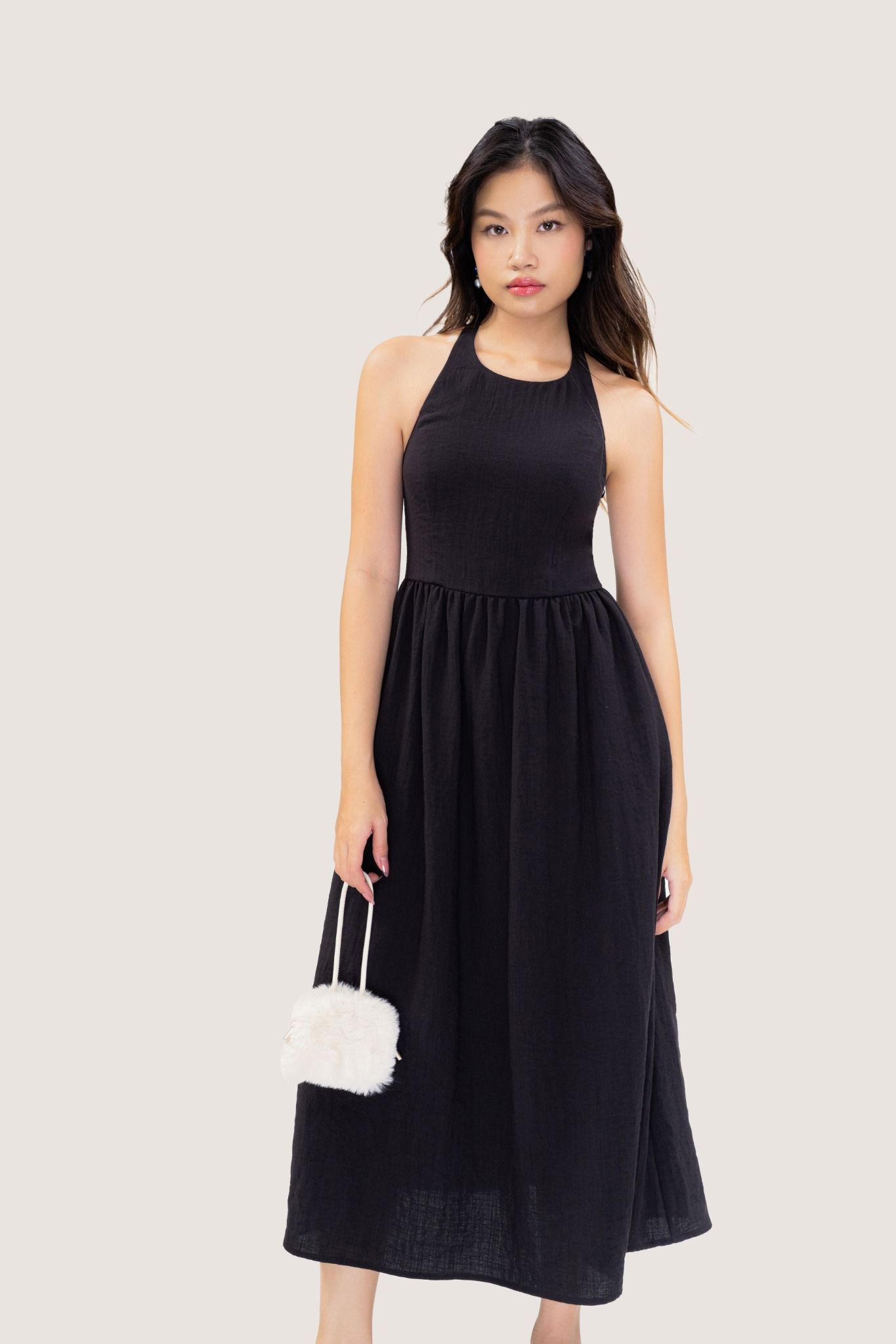 Black Halter Neck Linen Midi Dress – LIBÉ