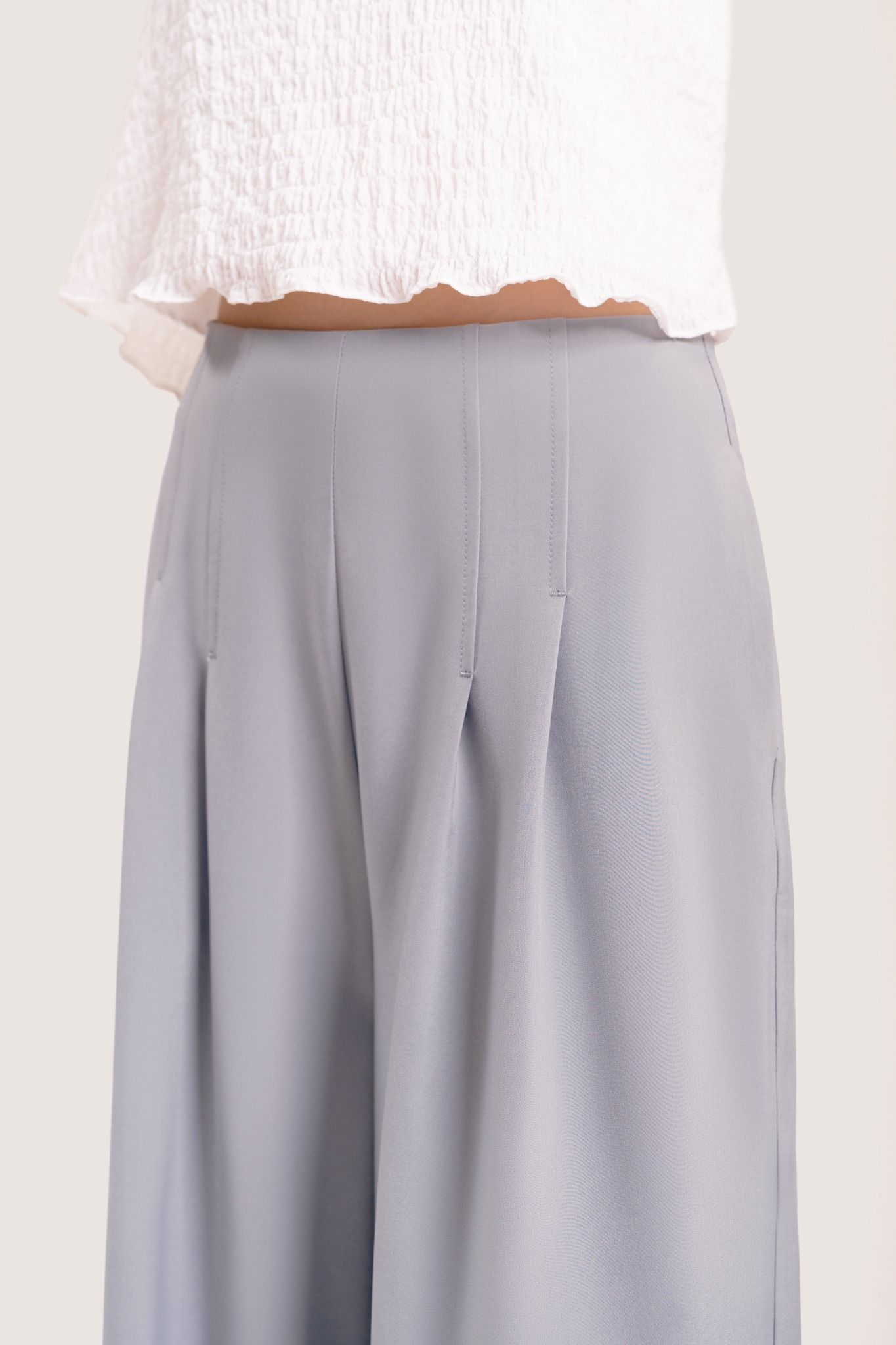  Light Grey Pleated Wide Leg Trousers 