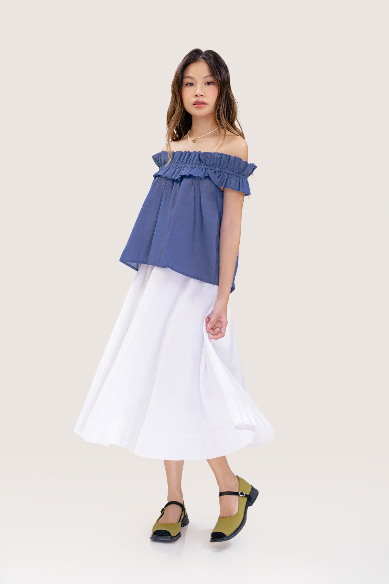 Flowy circle cheap top