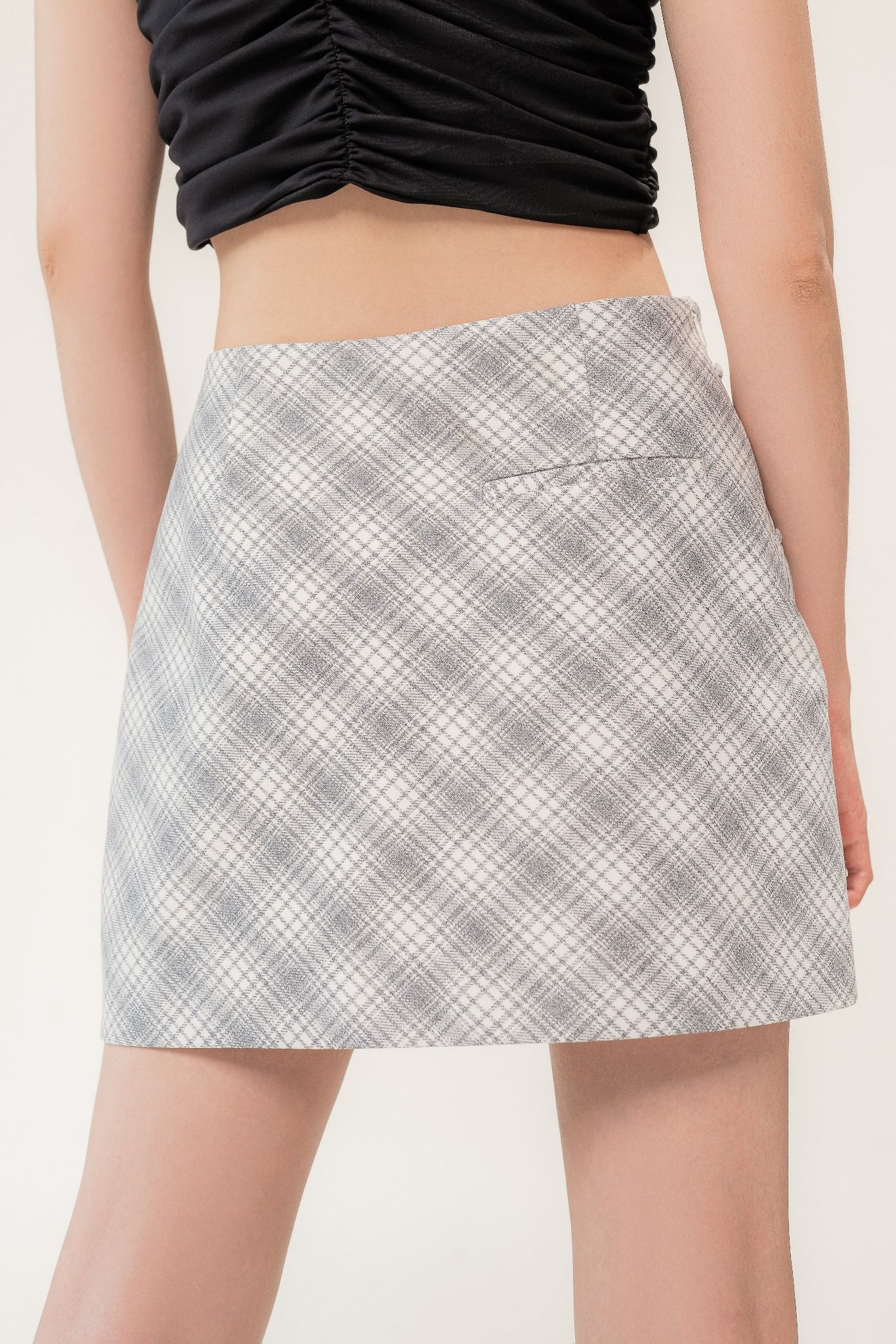  Khaki Checked Mini Skirt With Ring 