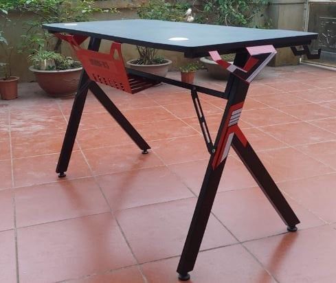 Bàn Gaming chữ Y