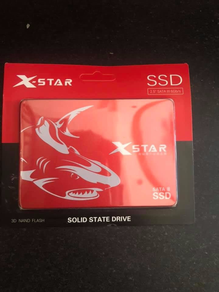 Ổ cứng SSD 240GB XSTAR SATA3 Drive 2.5 Inch Sequential Read 550MB/s - Red bảo hành chính hãng 36 tháng