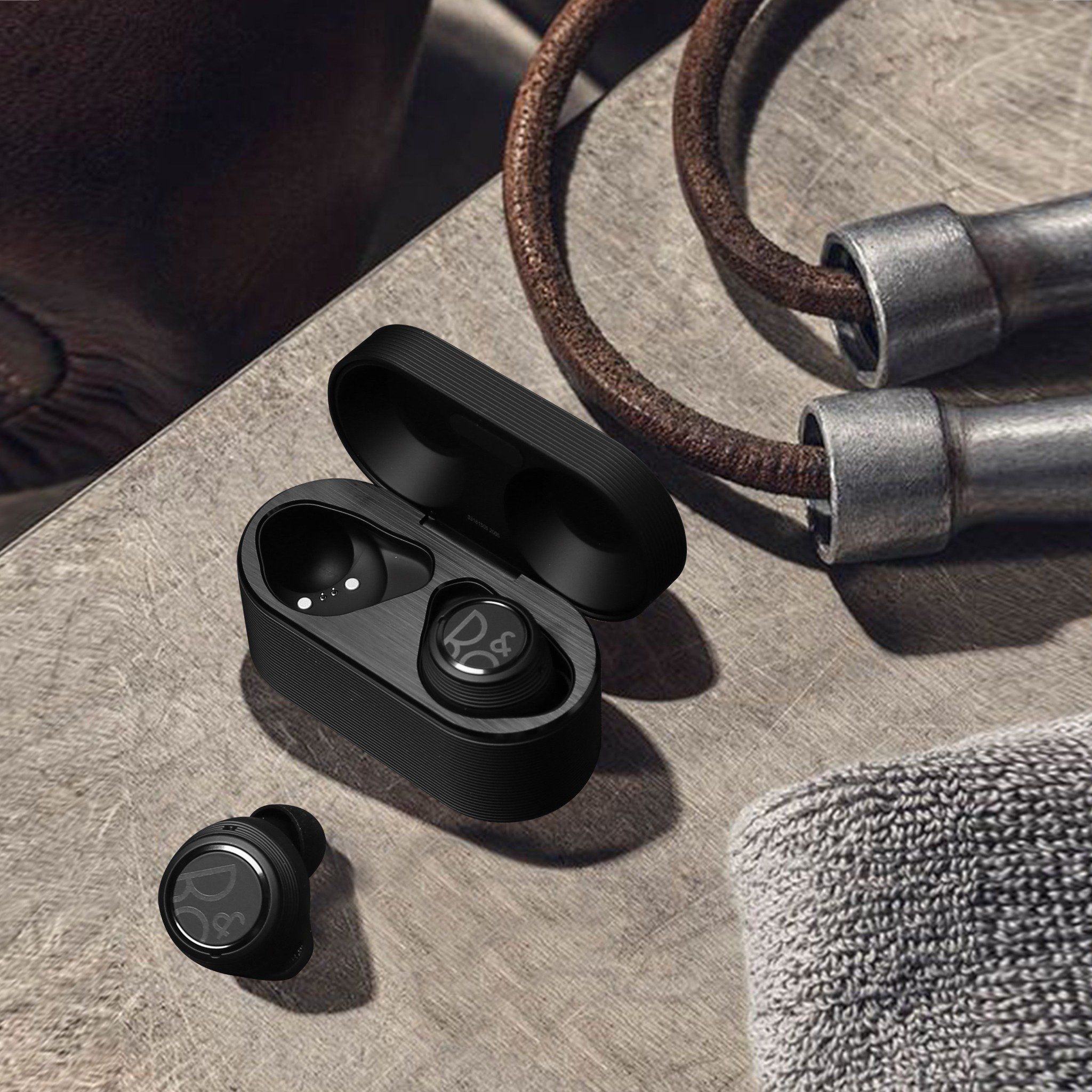  TAI NGHE BLUETOOTH BEOPLAY E8 SPORT 