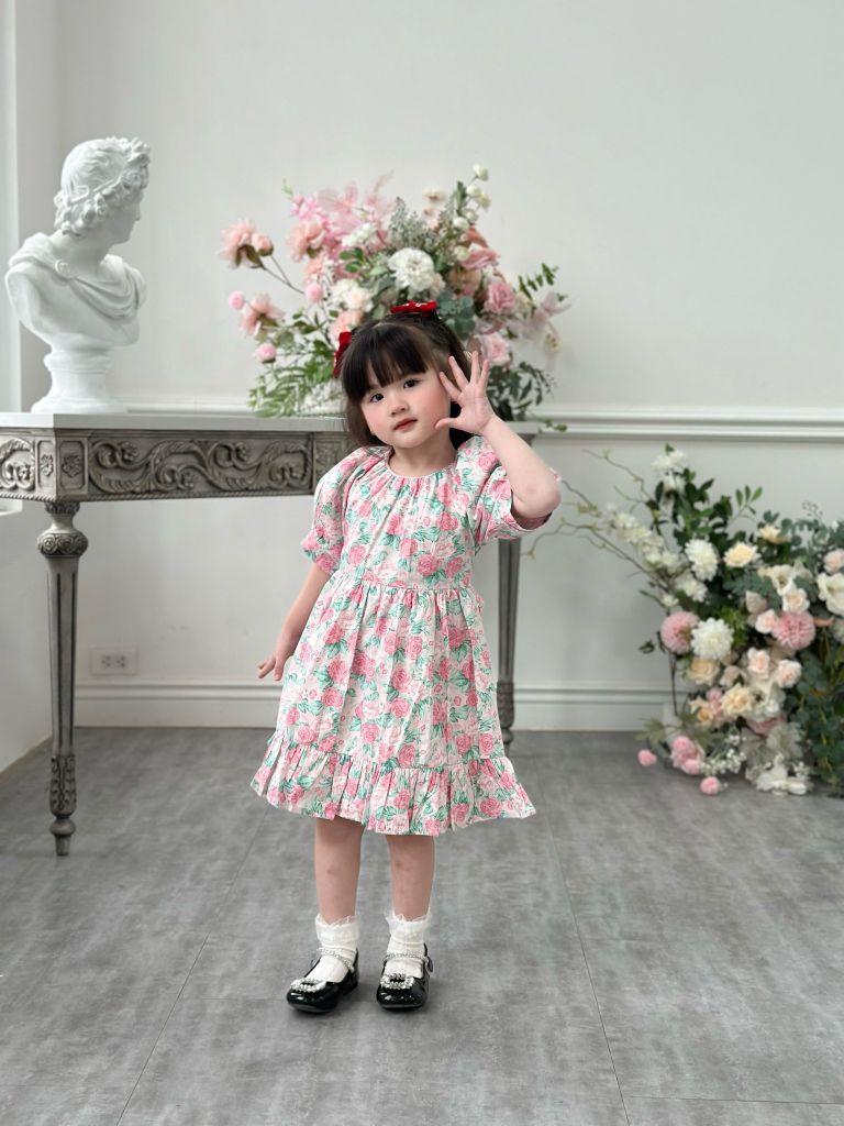  Đầm cổ nhún tay phồng - hoa hồng 