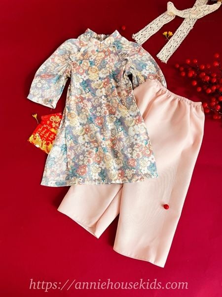  Áo dài hoa hồng - Mẹ 