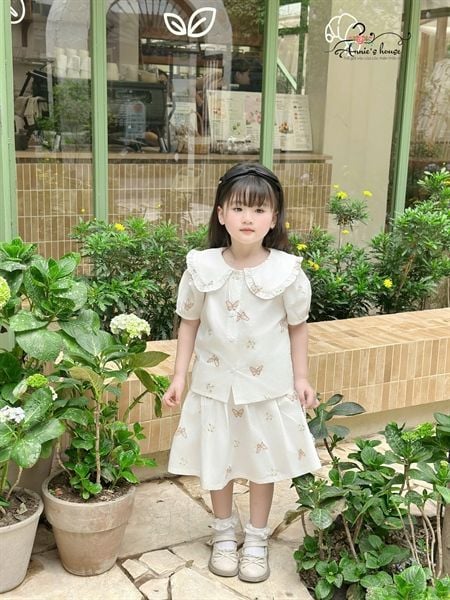  SET BUTTERFLY BELLE áo cổ sen thêu bướm kèm chân váy 