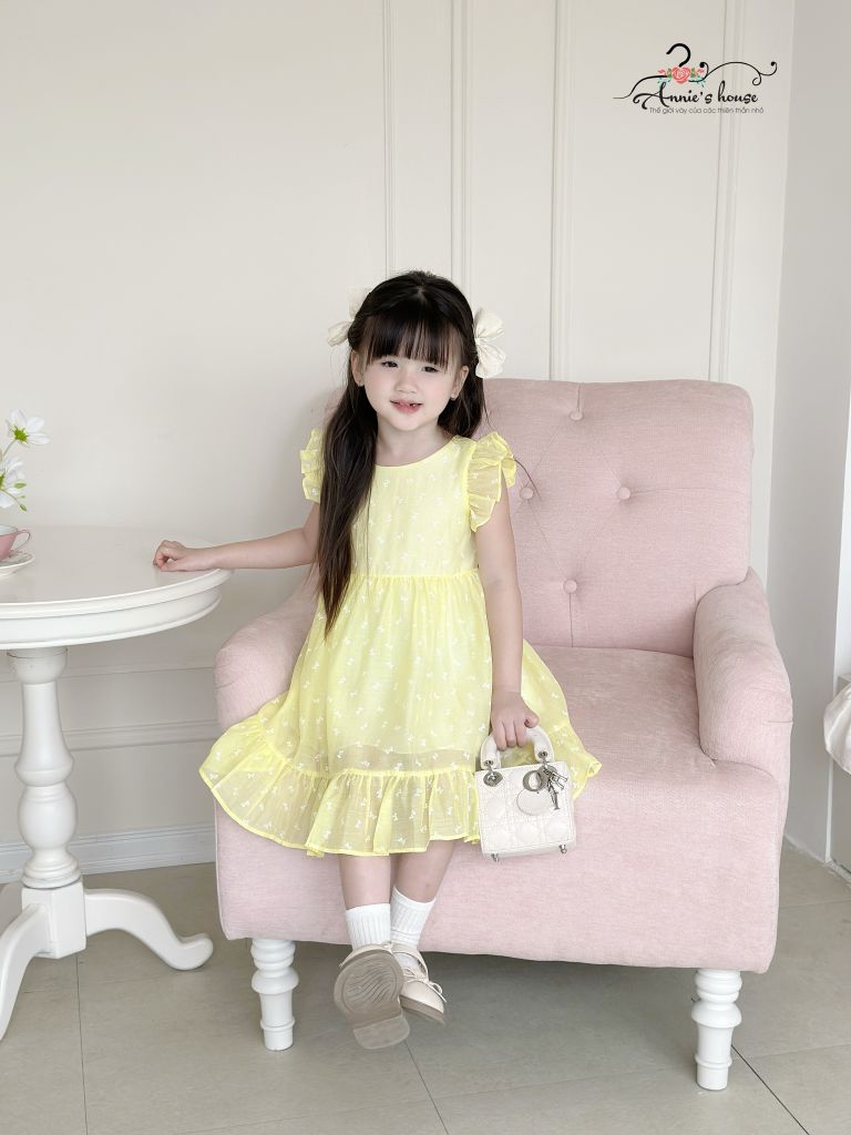  Đầm hở lưng tay cánh tiên - Vàng 