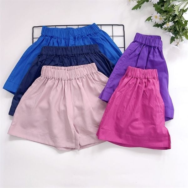  Quần đùi cho bé màu ngẫu nhiên 