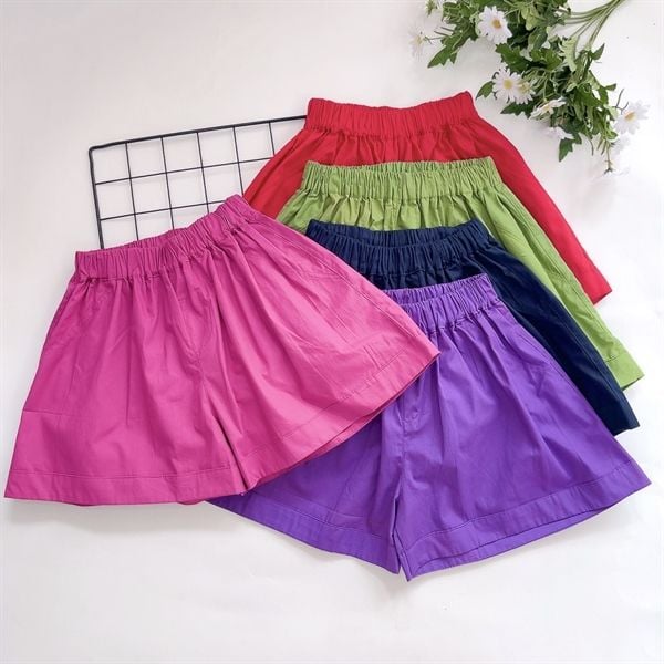  Quần đùi cho bé màu ngẫu nhiên 