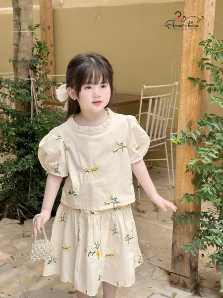  SET FLORENCE áo tay phồng kèm chân váy thêu - Hoa Vàng 