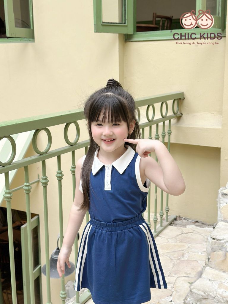  Set Sporty Chic - áo crop top viền trắng phối chân váy - Xanh 