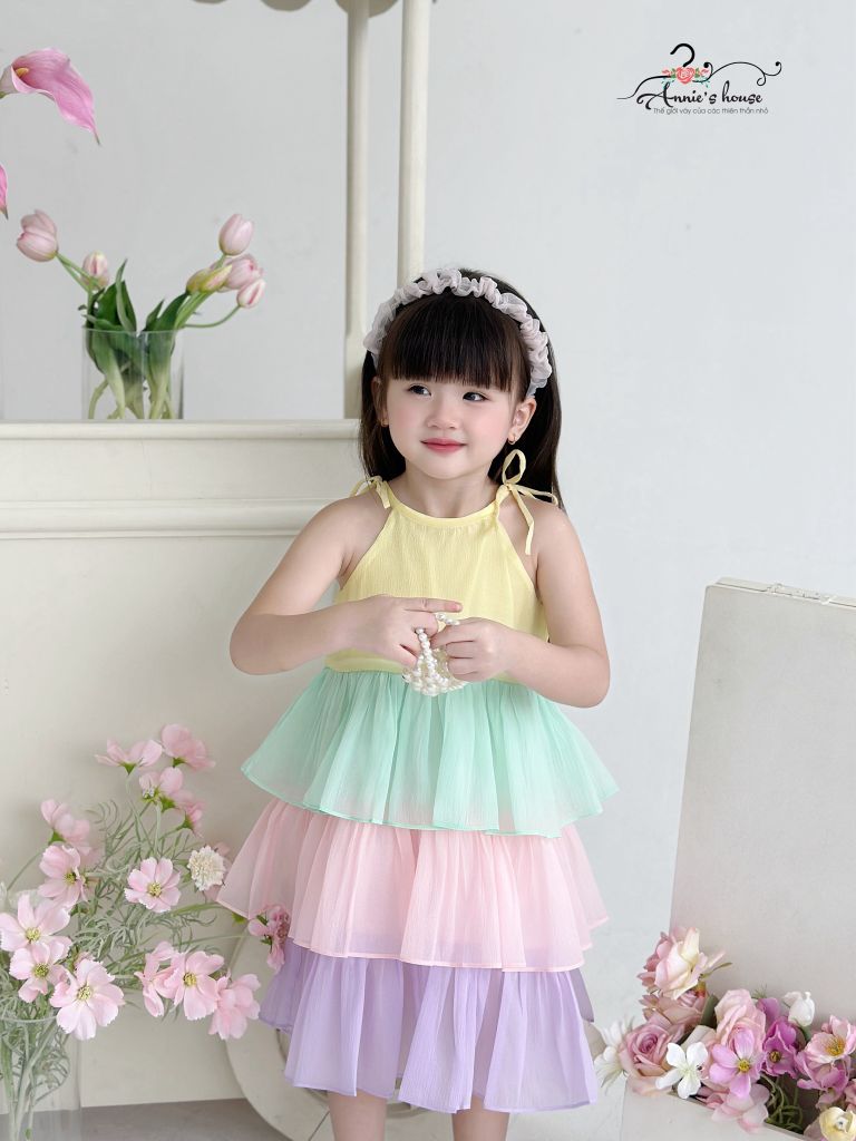  Đầm tầng cổ yếm nhiều màu 