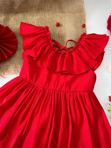  Đầm Tafta đỏ cổ bèo 