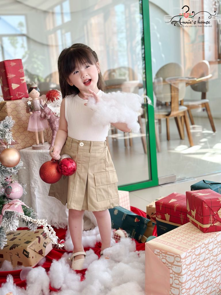  Áo thun tăm sát nách - Trắng 