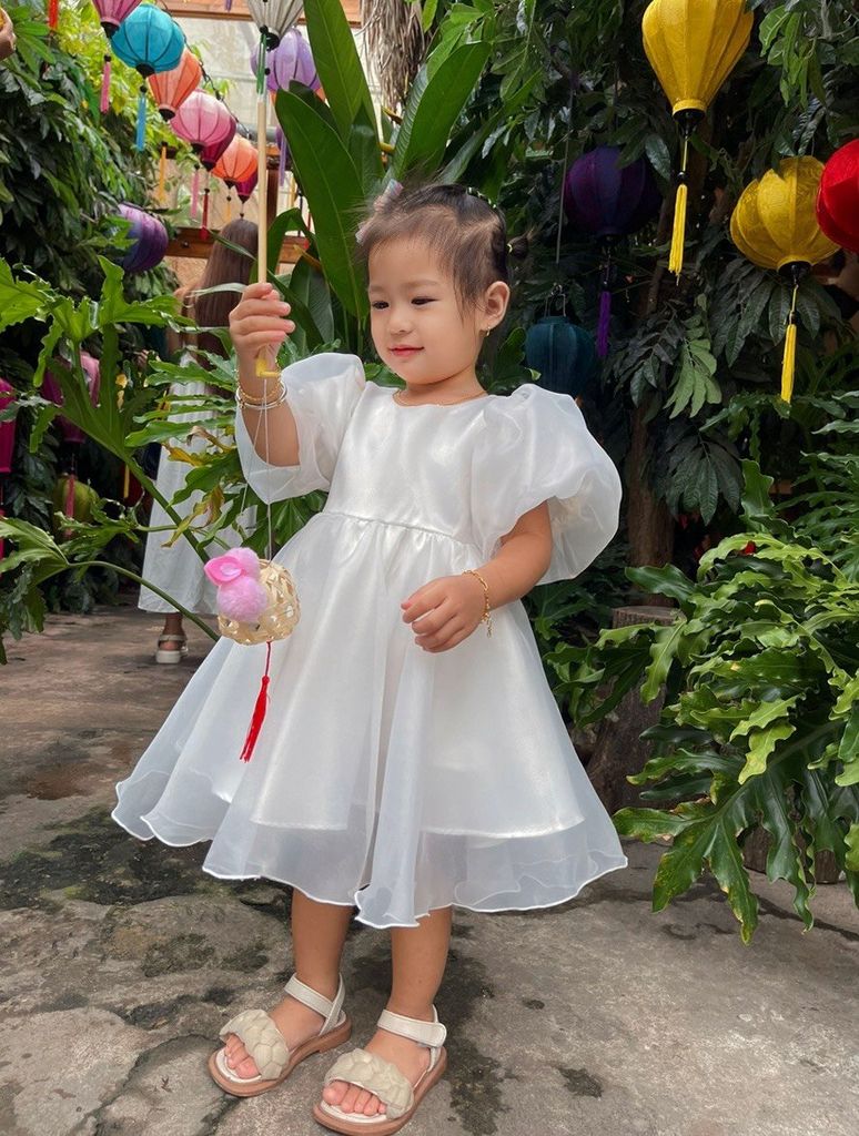  Đầm công chúa trơn - Trắng 