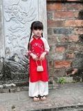  Áo dài đỏ thêu quần trắng 