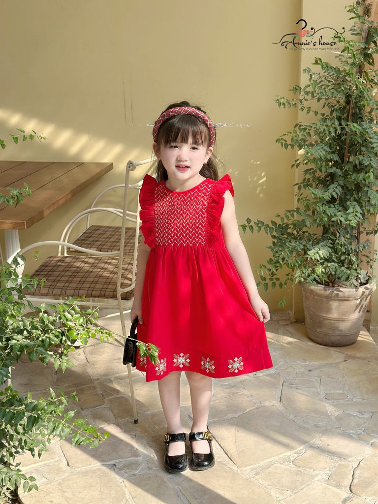  Đầm Tiểu Thư Thêu Gợn Sóng - Đỏ 