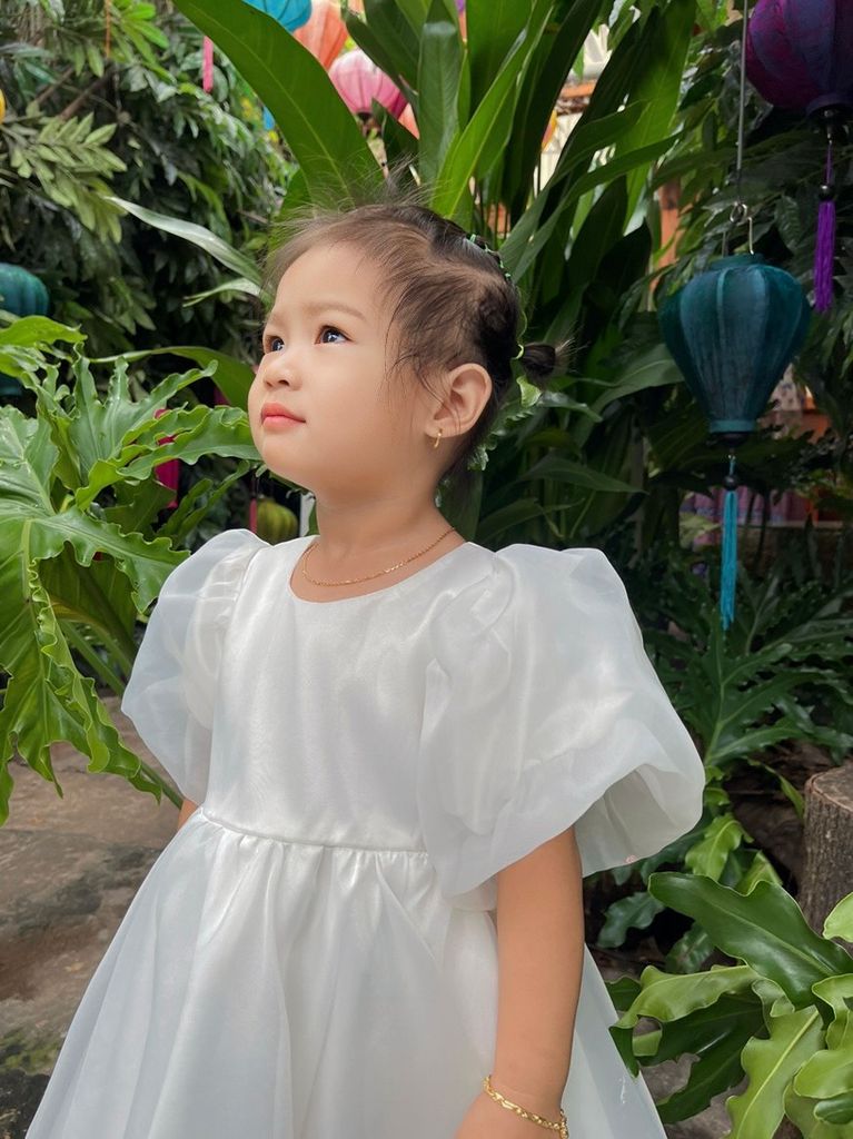  Đầm công chúa trơn - Trắng 