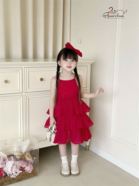  Đầm đỏ đính hạt 3 tầng 