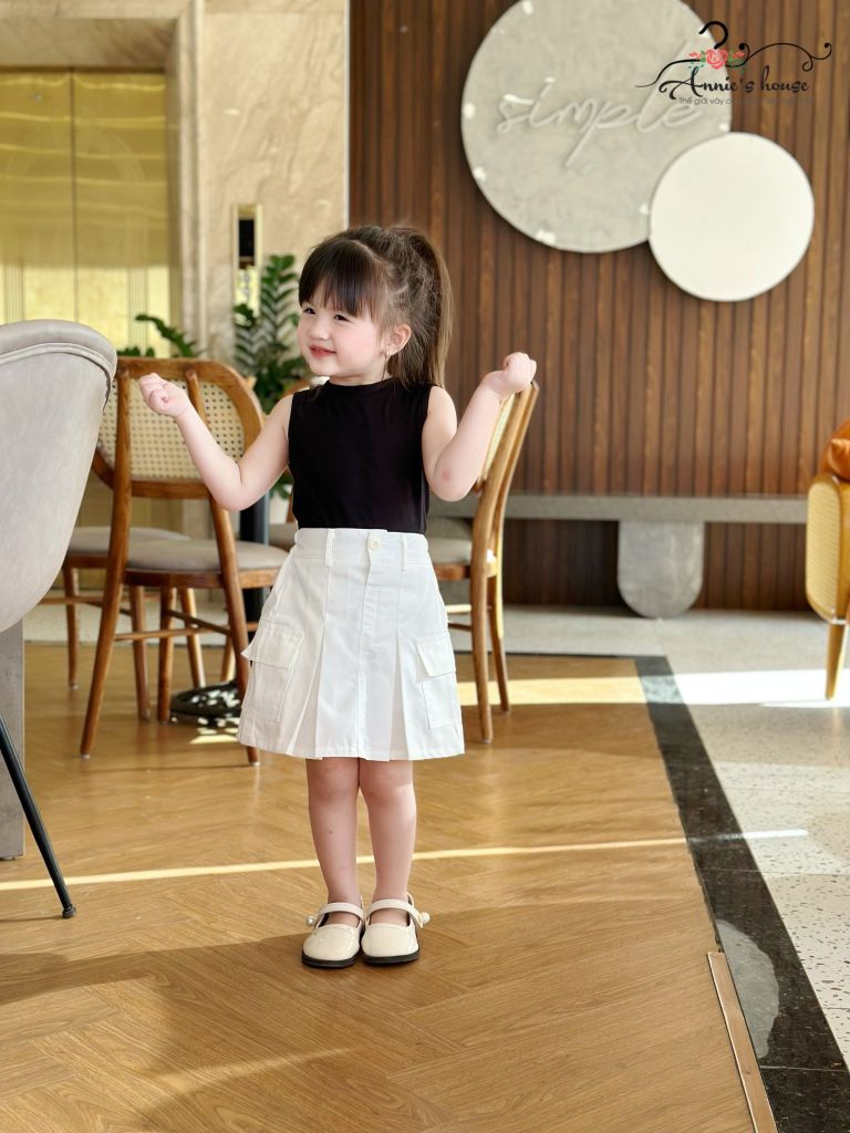  Chân váy kaki túi hộp - trắng 