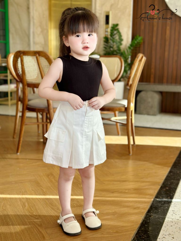  Chân váy kaki túi hộp - trắng 
