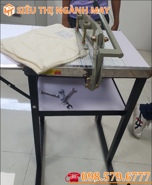 Máy Cắt Vải Mẫu Răng Cưa