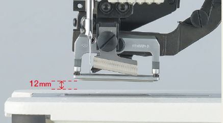 Máy Thùa Khuy Liền Trục JIN B-1M781S