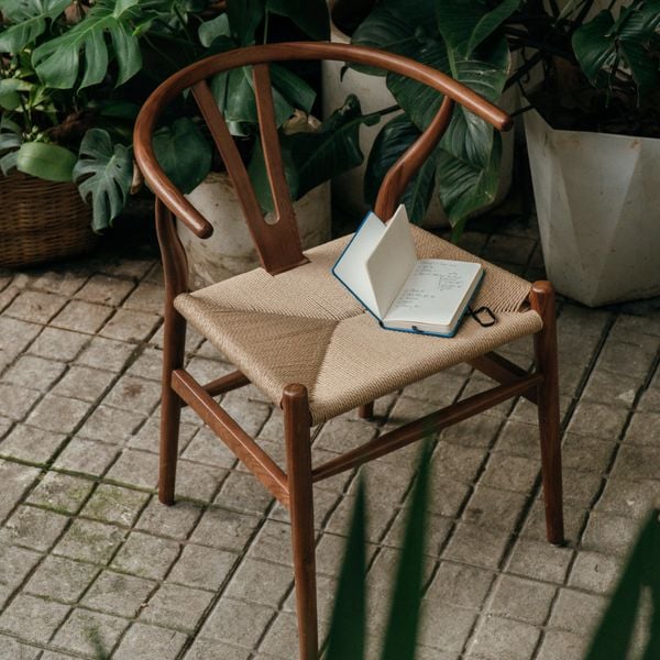  GHẾ ĂN WISHBONE - MÀU NÂU WALNUT 