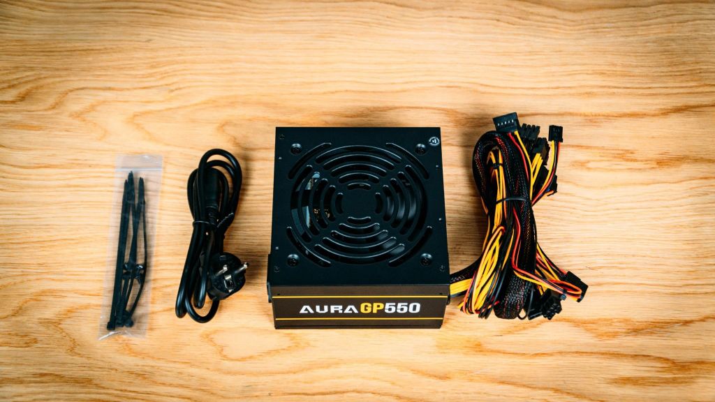 Nguồn Máy Tính Gamdias AURA GP550 550w