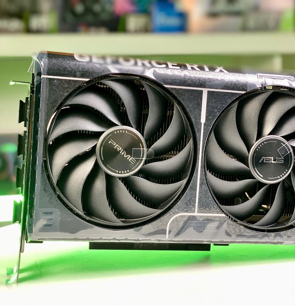 Card đồ họa Asus Prime GeForce RTX 5070 12GB GDDR7 OC Edition (GDDR7/ 192 bit)