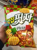 Snack pizza mật ong Nongshim Hàn Quốc 83g / 농심) 벌집핏자 83g 8801043036313