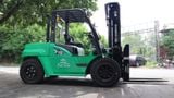  Xe Nâng Dầu 7 Tấn Mới 