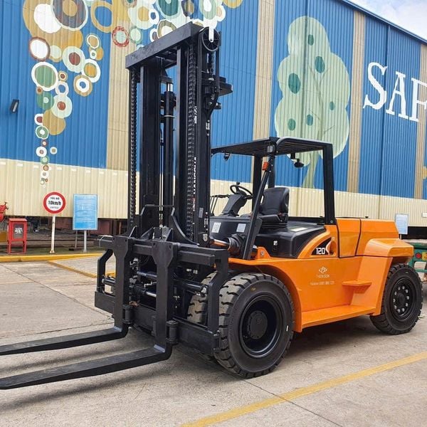 xe nâng dầu 12 tấn dòng X Hangcha