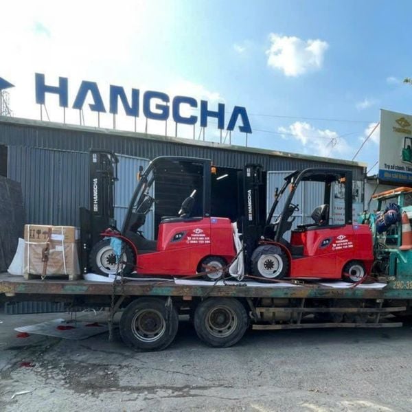 Xe nâng điện 3.5 tấn bình Acid Hangcha
