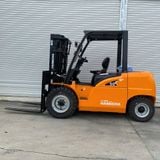  XE NÂNG ĐIỆN 5 TẤN LITHIUM || CHÍNH HÃNG , GIÁ TỐT 