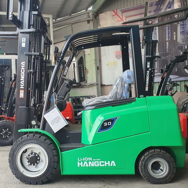 Xe nâng điện Lithium 3 tấn