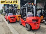  Xe Nâng Dầu 2 Tấn Mới 