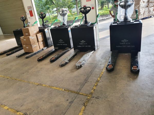  Xe Nâng Tay Điện Thấp 2 Tấn Dòng AC1S 