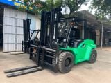  Xe Nâng Dầu 7 Tấn Mới 