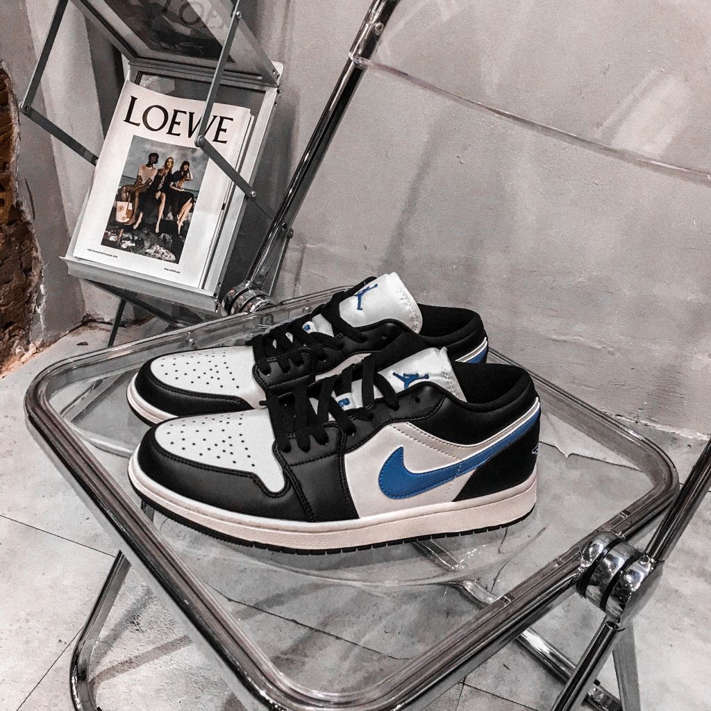  NIKE JORDAN 1 LOW BLACK UNIVERSITY BLUE 