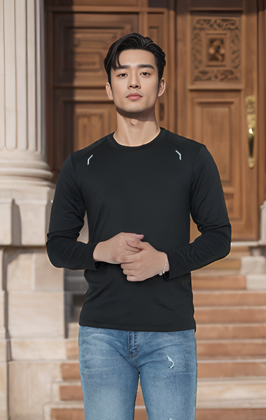 Áo thun nam giữ nhiệt cổ tròn in ngực Tezo - 24ATOT018