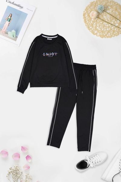 Áo bộ nỉ nữ cổ tròn in chữ Enioy Tezo - 22ANOT006